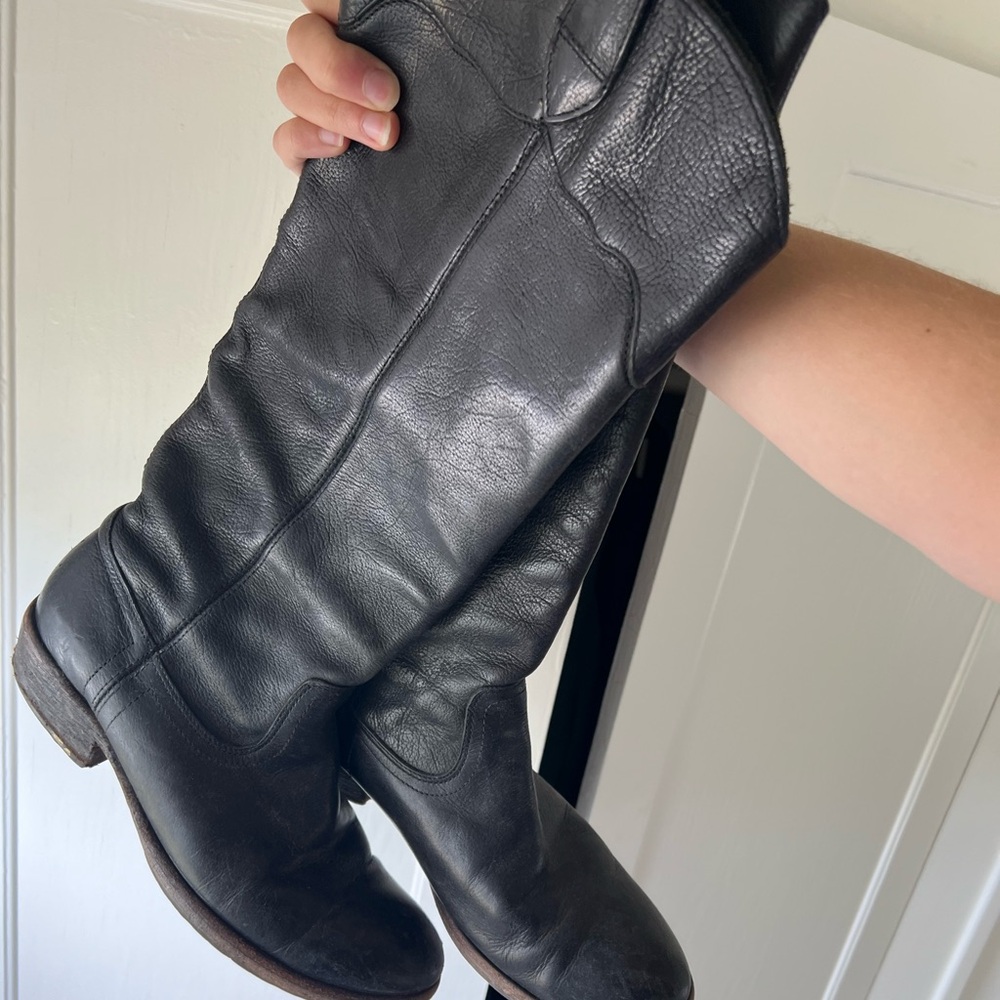 FRYE Cowgirl boots